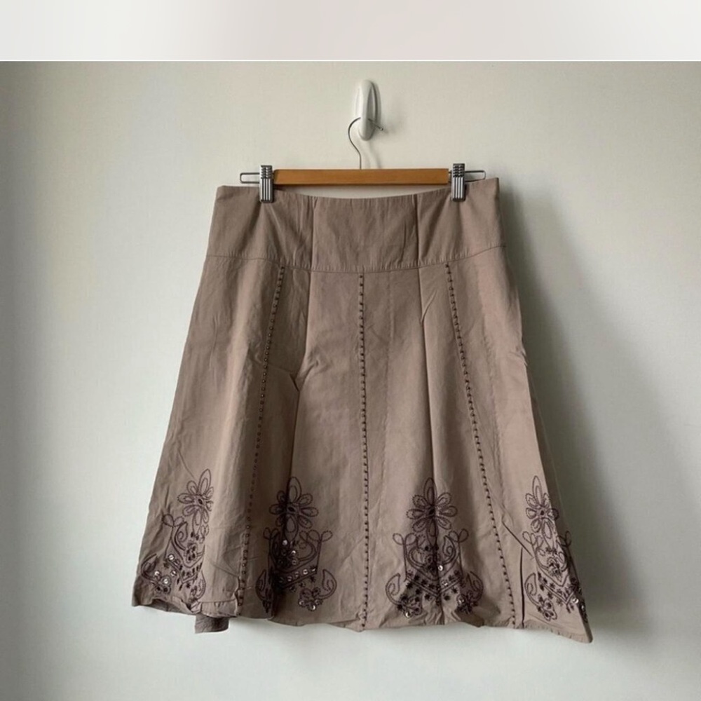 y2k embroidered midi skirt with beaded detailing from Old Urban Behaviour 🤎🍁